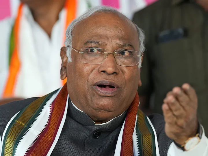 Congress President Mallikarjun Kharge termed Modi's distribution of 71,000 appointment letters as an 'election stunt'